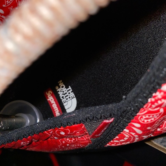 Supreme X The North Face - Picture 6 of 10